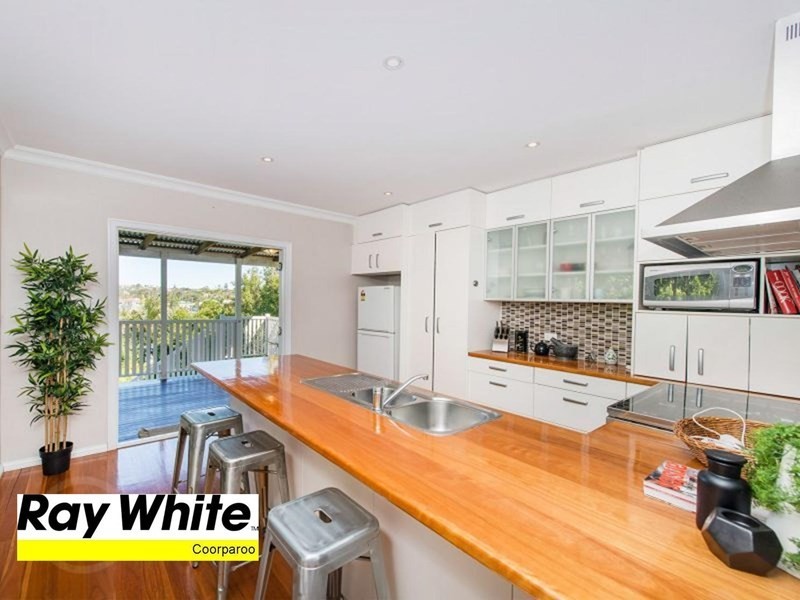 25 Fryar Street, Camp Hill QLD 4152