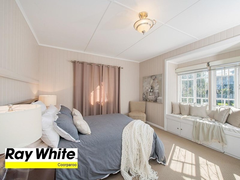 25 Fryar Street, Camp Hill QLD 4152