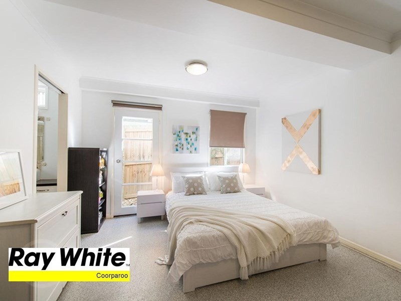 25 Fryar Street, Camp Hill QLD 4152