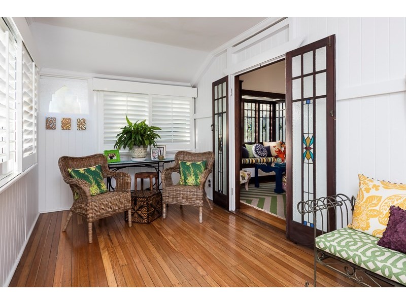 50 Shakespeare Street, Coorparoo QLD 4151