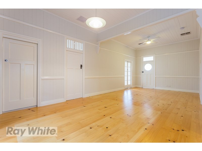 84 Pembroke Road, Coorparoo QLD 4151