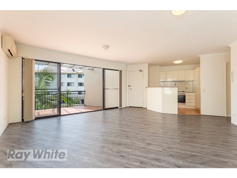 79/55 Harries Road, Coorparoo QLD 4151