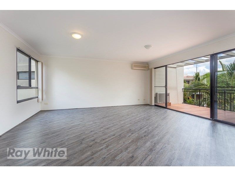 79/55 Harries Road, Coorparoo QLD 4151