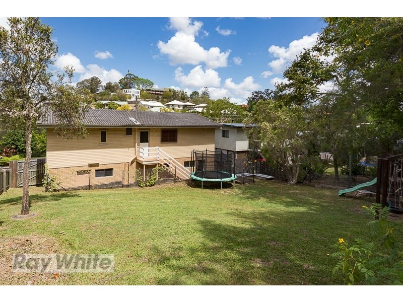 30 Todman Street, Carina QLD 4152
