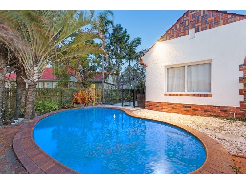 311 Chatsworth Road, Coorparoo QLD 4151