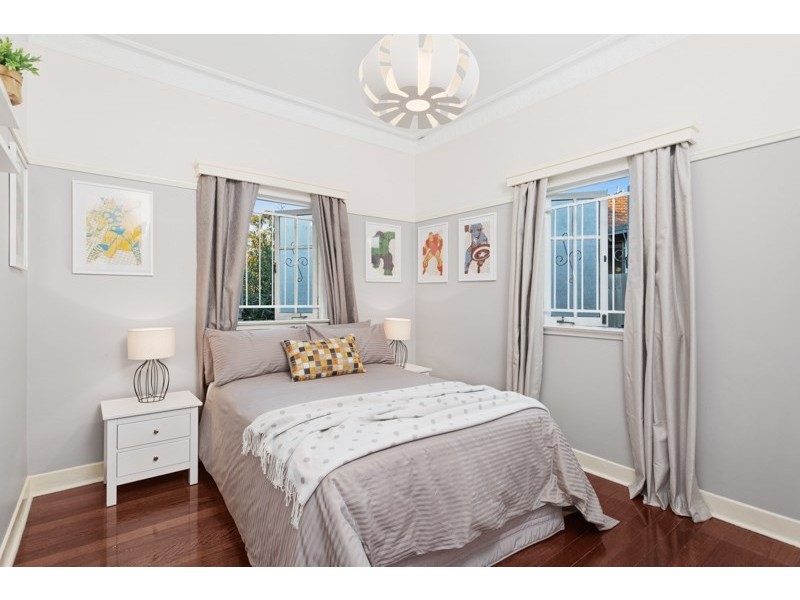 311 Chatsworth Road, Coorparoo QLD 4151