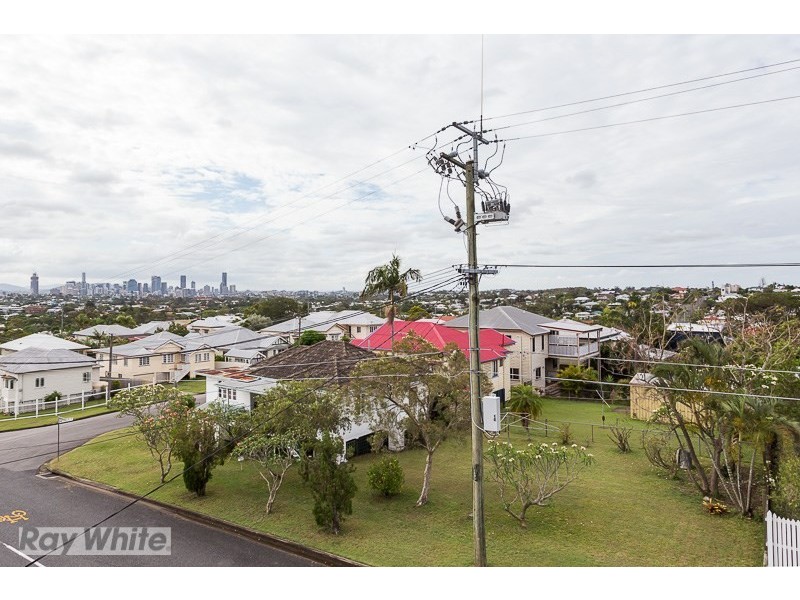 22 Martha Street, Camp Hill QLD 4152