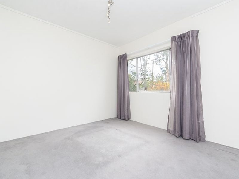 2/296 Cavendish Road, Coorparoo QLD 4151