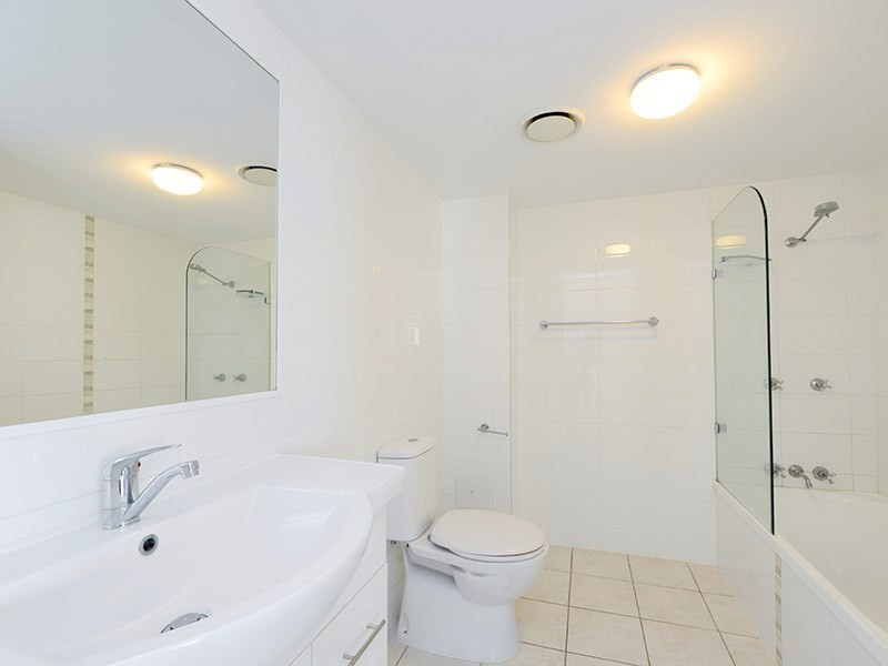 8/540 Old Cleveland Road, Camp Hill QLD 4152