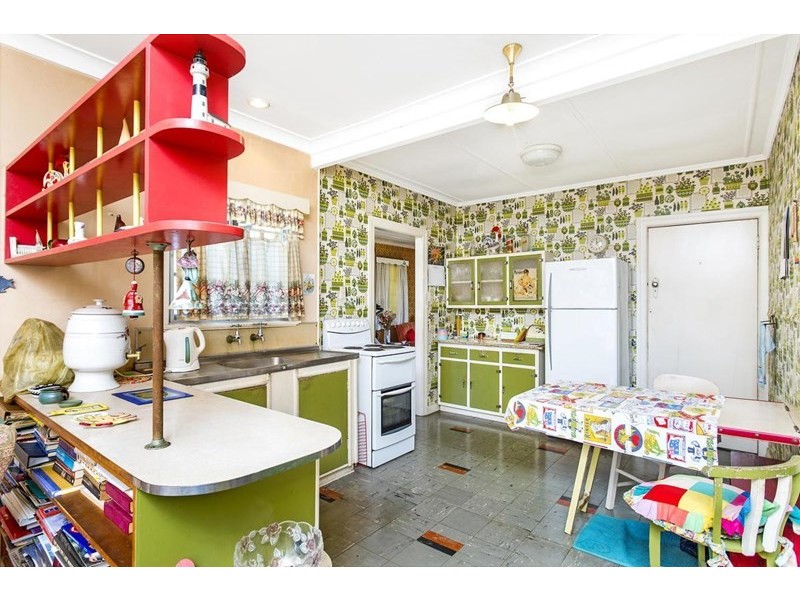 62 Brisbane Avenue, Camp Hill QLD 4152