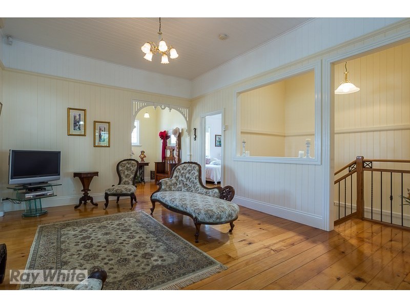 52 Shire Street, Coorparoo QLD 4151