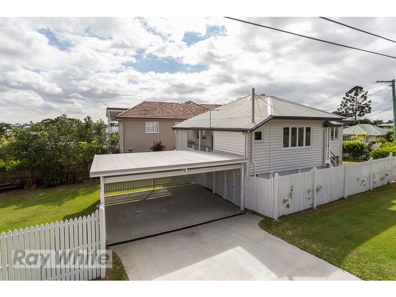 28 Martha Street, Camp Hill QLD 4152