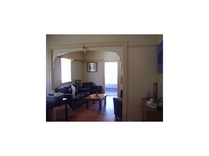 688 Logan Road, Greenslopes QLD 4120