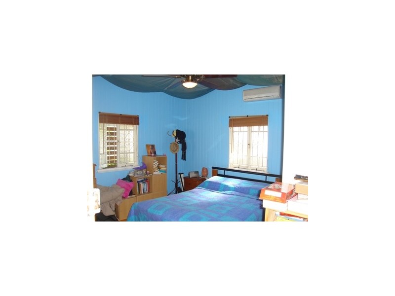 688 Logan Road, Greenslopes QLD 4120