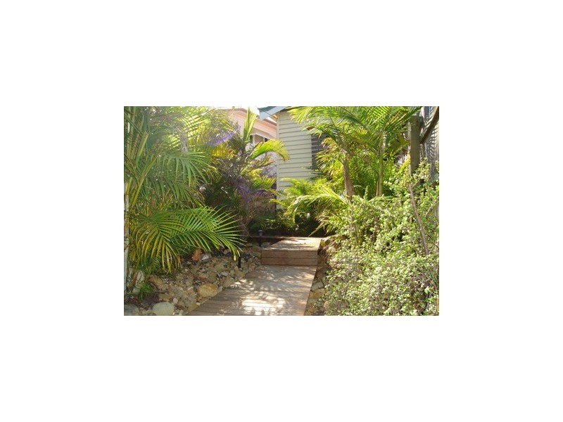 688 Logan Road, Greenslopes QLD 4120