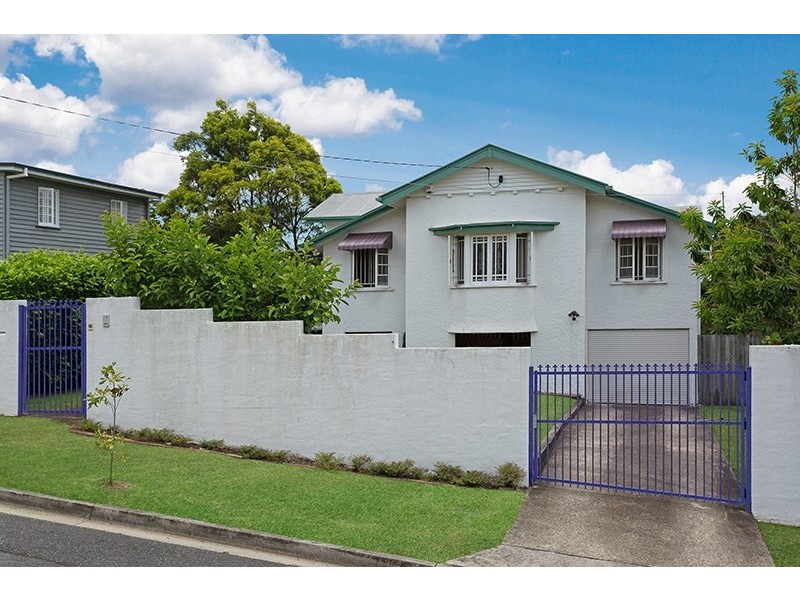 26 Hethorn Street, Coorparoo QLD 4151