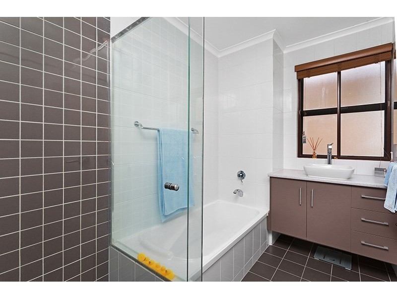 3/45 Amelia Street, Coorparoo QLD 4151