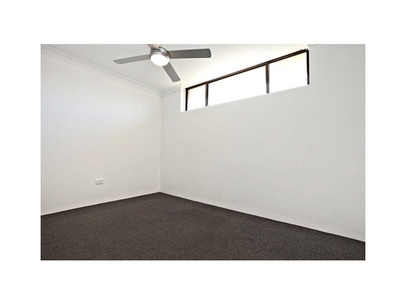 2/24 Hamel Street, Camp Hill QLD 4152