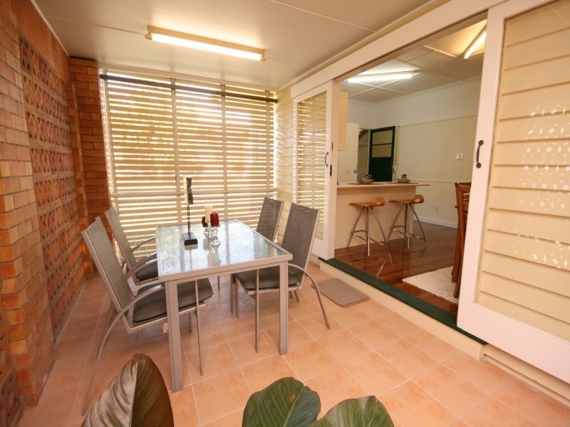 162 Lutzow Street, Tarragindi QLD 4121