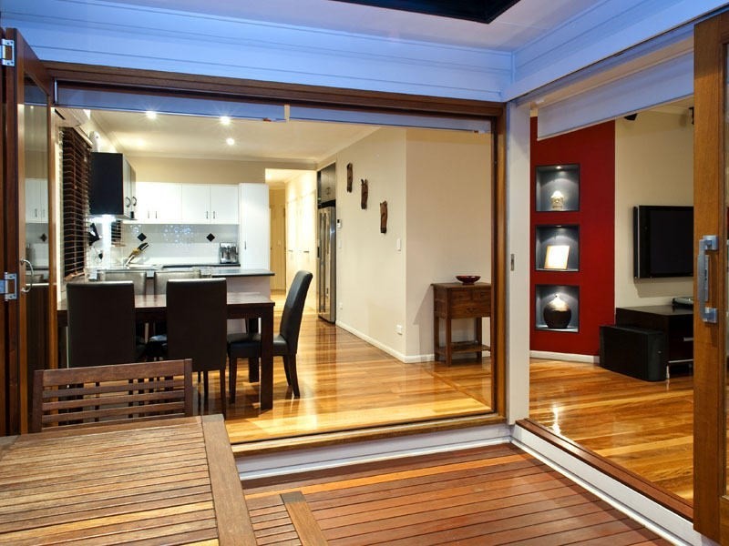 51 Hutton Street, Wynnum QLD 4178
