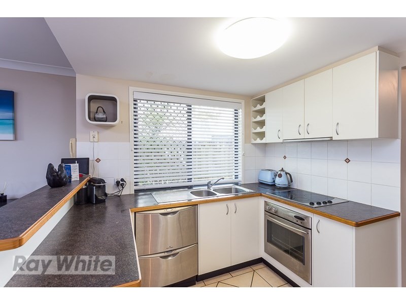2/404 Upper Cornwall Street, Coorparoo QLD 4151