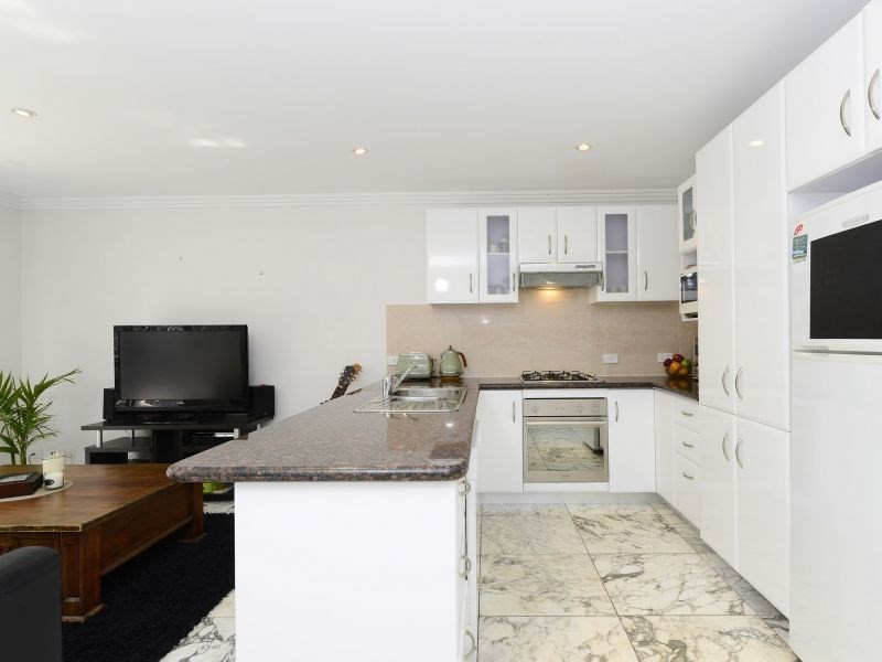 3/20 Nicklin Street, Coorparoo QLD 4151