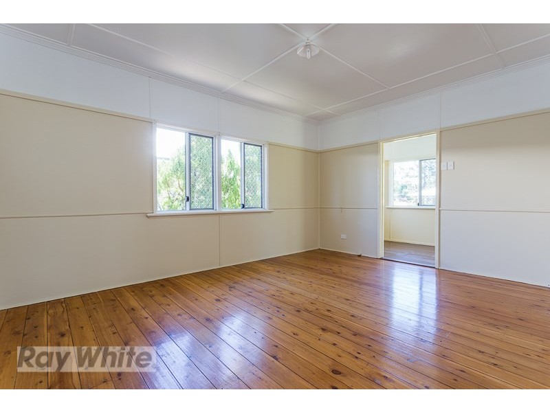 48 Brisbane Avenue, Camp Hill QLD 4152