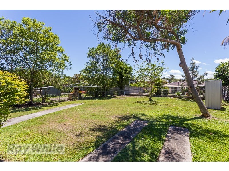 64 Burn Street, Camp Hill QLD 4152