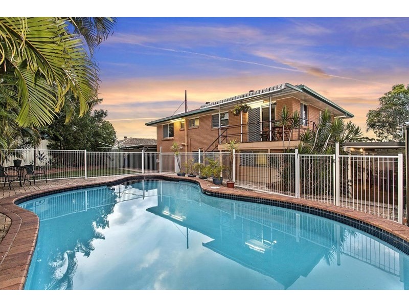 4 Cornwall Crescent, Alexandra Hills QLD 4161