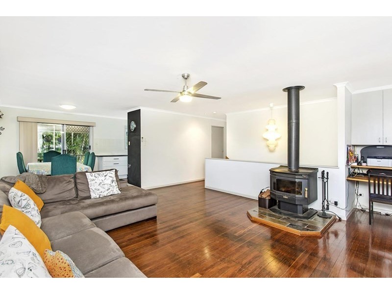 4 Cornwall Crescent, Alexandra Hills QLD 4161