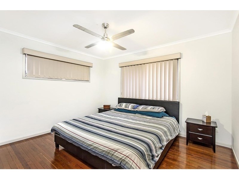4 Cornwall Crescent, Alexandra Hills QLD 4161