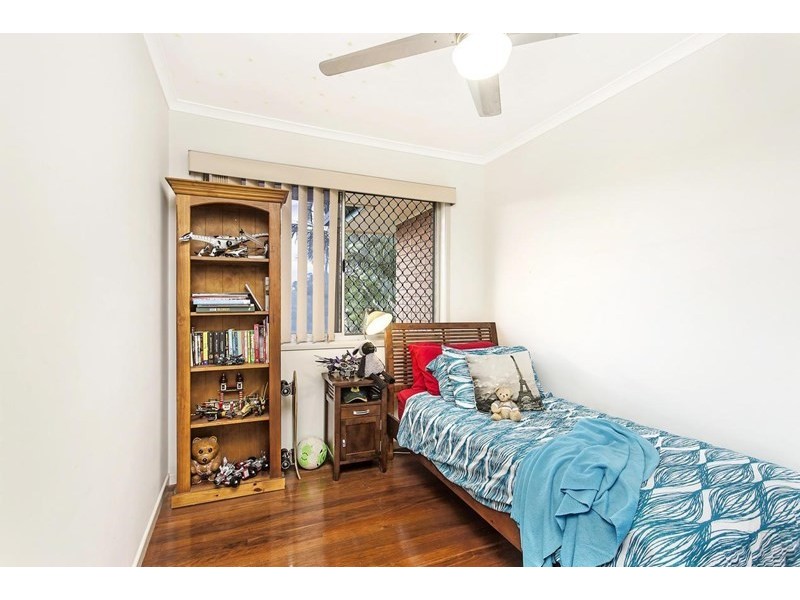 4 Cornwall Crescent, Alexandra Hills QLD 4161