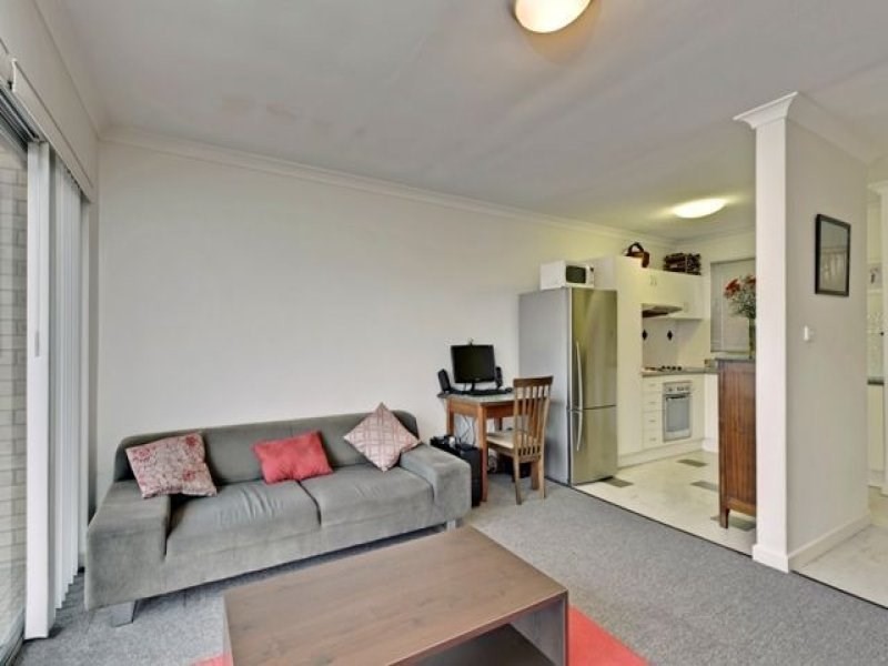 8/77 Kirkland Avenue, Coorparoo QLD 4151