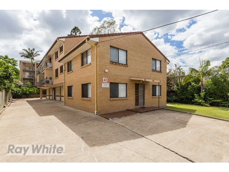 2/42 Macaulay Street, Coorparoo QLD 4151