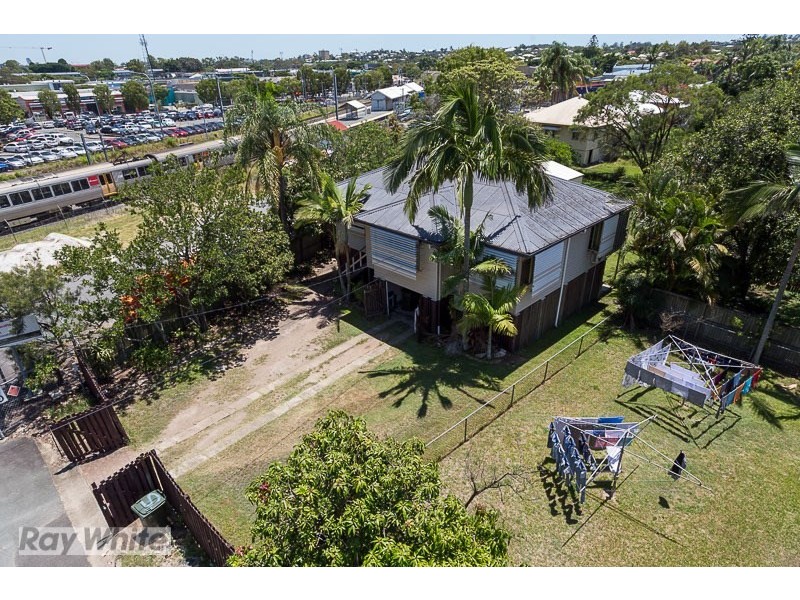 21 Gladstone Lane, Coorparoo QLD 4151