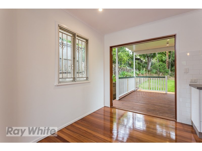 26 Miawela Street, Seven Hills QLD 4170