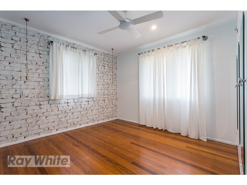 26 Miawela Street, Seven Hills QLD 4170