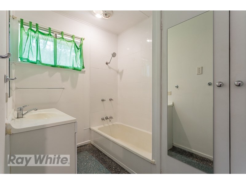 26 Miawela Street, Seven Hills QLD 4170