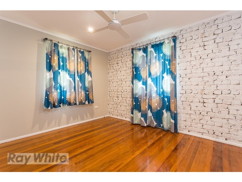 26 Miawela Street, Seven Hills QLD 4170