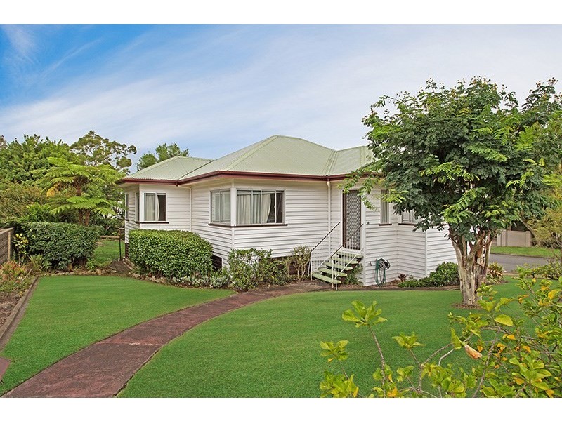38 Hethorn Street, Coorparoo QLD 4151