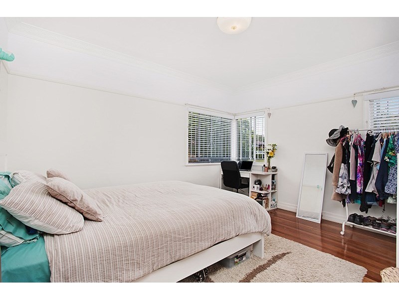 38 Hethorn Street, Coorparoo QLD 4151