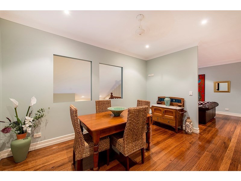 182 Molloy Road, Morningside QLD 4170
