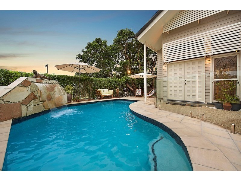 182 Molloy Road, Morningside QLD 4170