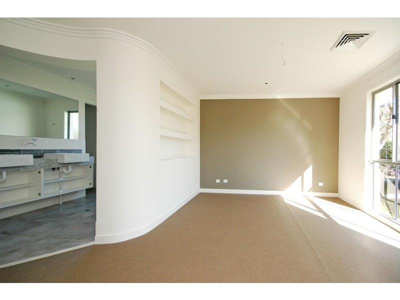 57 Sirius Street, Coorparoo QLD 4151
