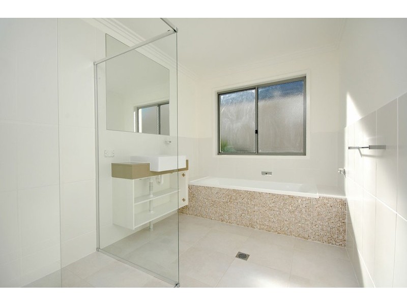 57 Sirius Street, Coorparoo QLD 4151