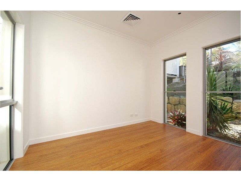 57 Sirius Street, Coorparoo QLD 4151