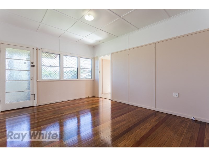 19 Viminal Hill Crescent, Seven Hills QLD 4170