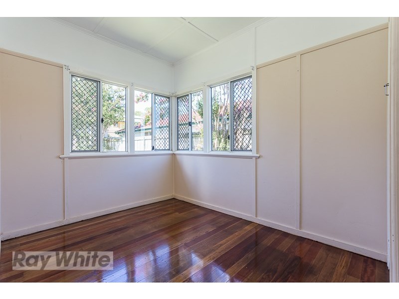 19 Viminal Hill Crescent, Seven Hills QLD 4170