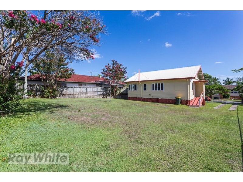 19 Viminal Hill Crescent, Seven Hills QLD 4170