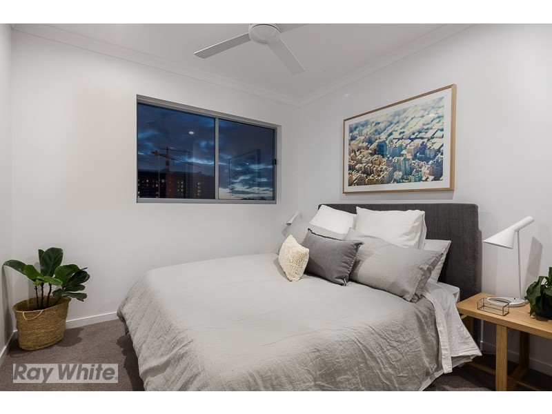 9/33 Birdwood Street, Coorparoo QLD 4151